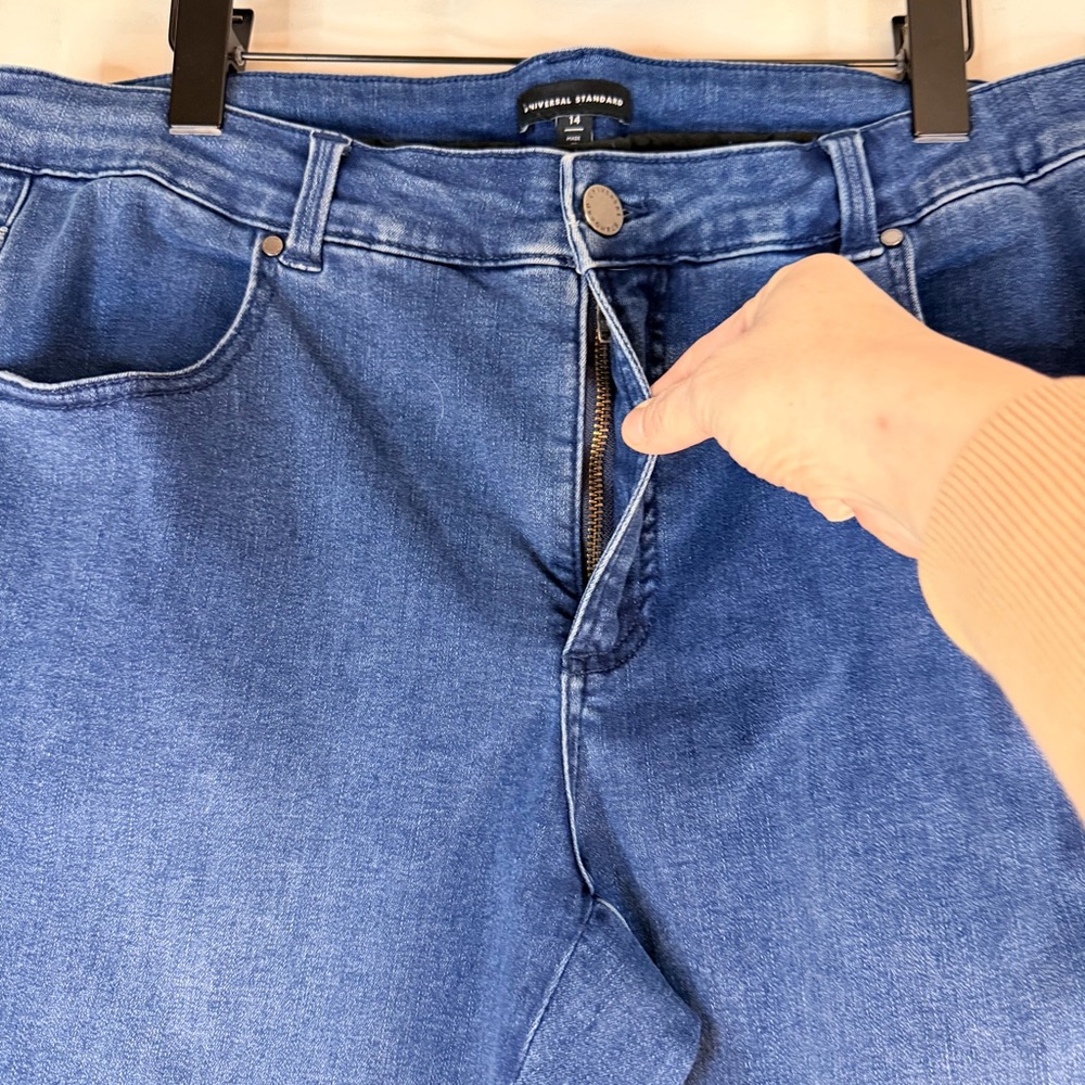 UNIVERSAL STANDARD Women’s Size 14 Denim Jeans Ankle Mid Rise Fit Stretch - Picture 6 of 12